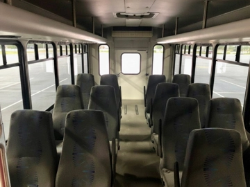 Picture of 2012 Ford E450 Starcraft 
