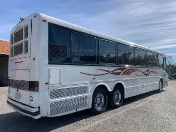 2001 Blue Bird LTC40 Coach Bus