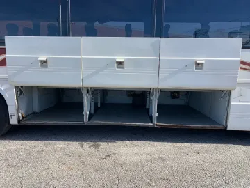 2001 Blue Bird LTC40 Coach Bus
