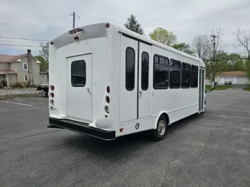 2017 FORD E450 ADA Shuttle Buses