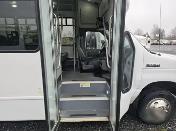 2017 FORD E450 ADA Shuttle Buses