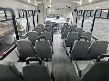 2017 FORD E450 ADA Shuttle Buses