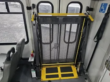 2017 FORD E450 ADA Shuttle Buses