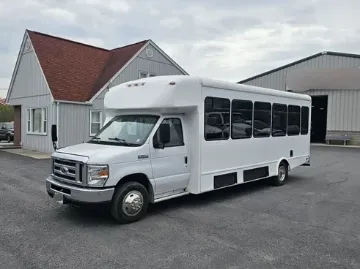 2017 FORD E450 ADA Shuttle Buses