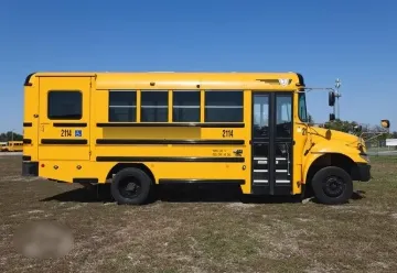 2021 IC BUS CE ADA School Buses
