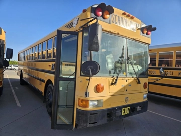Picture of 2004 IC RE School Bus