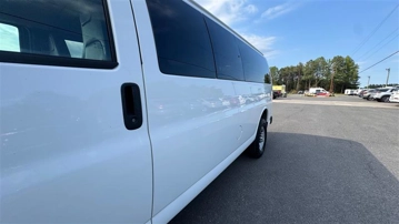Picture of 2017 CHEVROLET EXPRESS G3500 Passenger Van