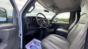 Picture of 2017 CHEVROLET EXPRESS G3500 Passenger Van