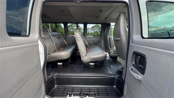 Picture of 2017 CHEVROLET EXPRESS G3500 Passenger Van