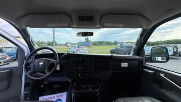 Picture of 2017 CHEVROLET EXPRESS G3500 Passenger Van