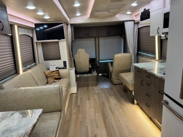 Picture of 2023 Prevost X3 Motorhome