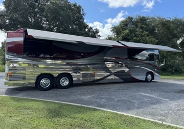 Picture of 2022 Prevost X3 Motorcoach Conversion