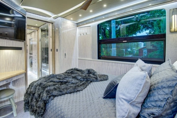 Picture of 2022 Prevost X3 Motorcoach Conversion