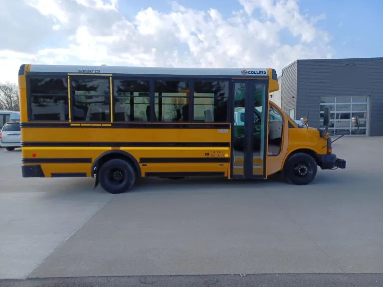 Picture of 2014 Chevrolet Collins School Bus