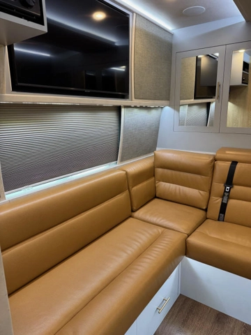 Picture of 2020 Prevost X3 Entertainer Motorhome