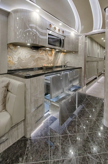 Picture of 2016 Prevost X3 Entertainer Motorhome