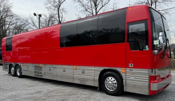 Picture of 2012 Prevost XLII Entertainer Motorhome