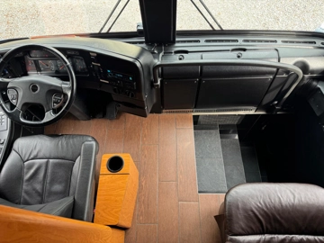 Picture of 2012 Prevost XLII Entertainer Motorhome
