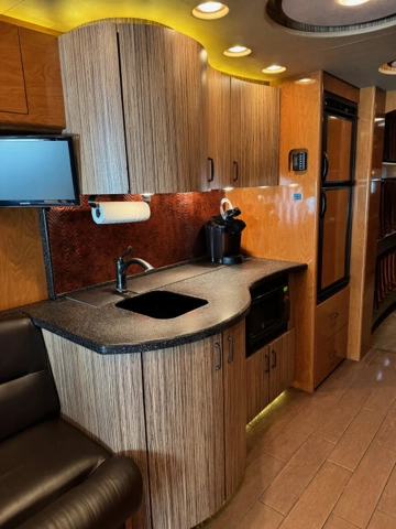Picture of 2012 Prevost XLII Entertainer Motorhome
