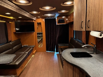Picture of 2012 Prevost XLII Entertainer Motorhome