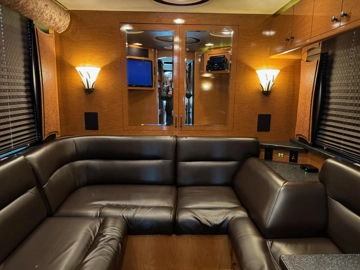 Picture of 2012 Prevost XLII Entertainer Motorhome