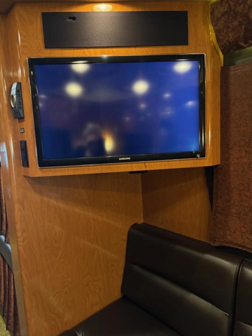 Picture of 2012 Prevost XLII Entertainer Motorhome