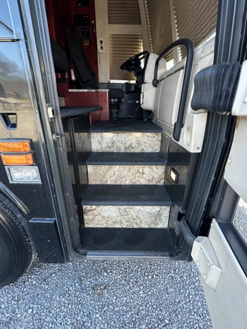 Picture of 2010 Prevost H3-45 Motorcoach Conversion