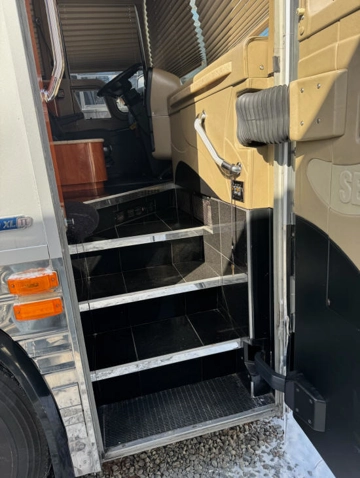 Picture of 2010 Prevost XLII Entertainer Motorcoach Conversion
