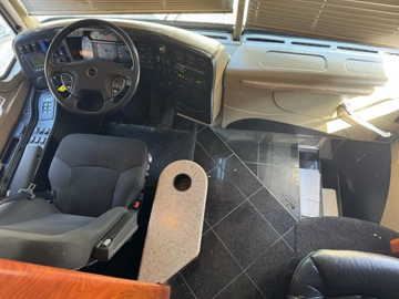 Picture of 2010 Prevost XLII Entertainer Motorcoach Conversion