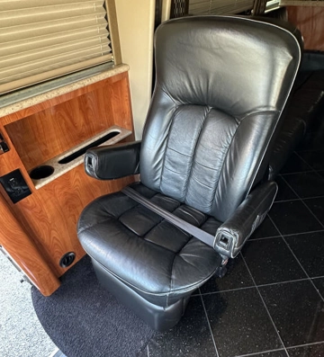 Picture of 2010 Prevost XLII Entertainer Motorcoach Conversion