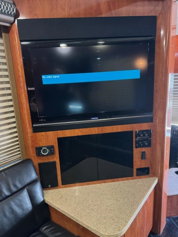 Picture of 2010 Prevost XLII Entertainer Motorcoach Conversion