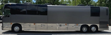 Picture of 2009 Prevost XLII Entertainer Motorcoach
