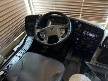 Picture of 2009 Prevost XLII Entertainer Motorcoach