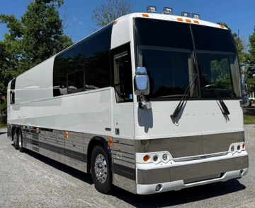 Picture of 2009 Prevost XLII Entertainer Motorcoach