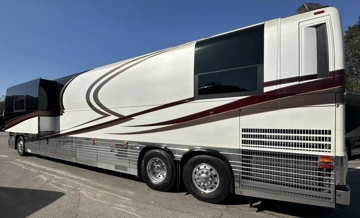 Picture of 2009 Prevost XLII Entertainer Bus Motorhome