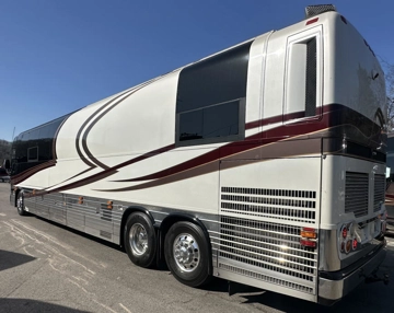 Picture of 2009 Prevost XLII Entertainer Bus Motorhome