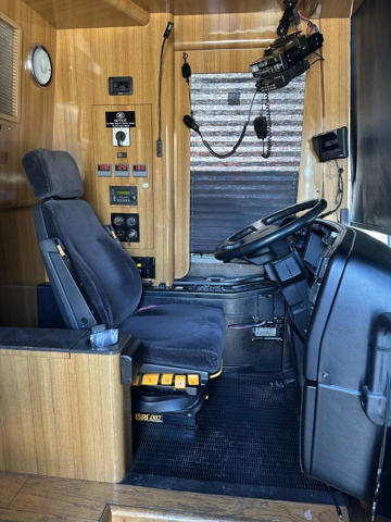 Picture of 2009 Prevost XLII Entertainer Bus Motorhome