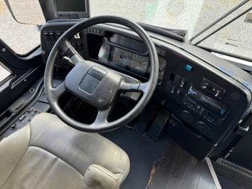Picture of 2008 Prevost Entertainer Motorcoach Conversion
