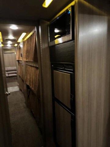Picture of 2008 Prevost Entertainer Motorcoach Conversion