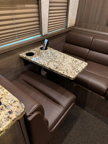 Picture of 2008 Prevost Entertainer Motorcoach Conversion
