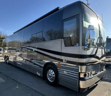 Picture of 2008 Prevost XLII Entertainer Motorcoach Conversion