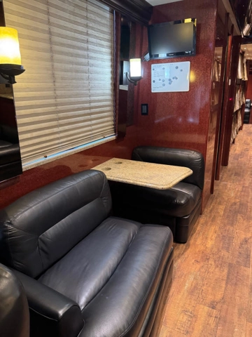 Picture of 2007 Prevost Entertainer Motorcoach