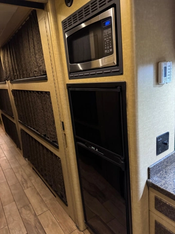 Picture of 2005 Prevost XLII Entertainer Motorcoach Conversion