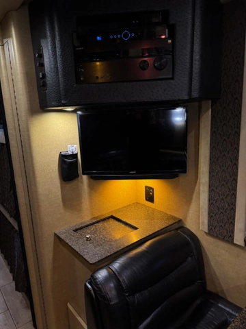 Picture of 2005 Prevost XLII Entertainer Motorcoach Conversion