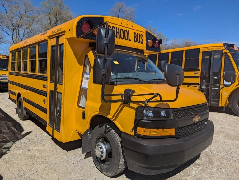 Picture of 2027 Chevrolet Thomas School Bus
