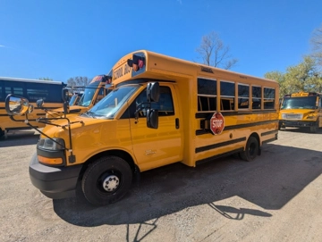 Picture of 2027 Chevrolet Thomas School Bus