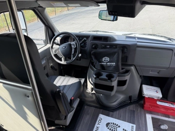 Picture of 2026 Ford E450 Starcraft Allstar MVP Shuttle Bus
