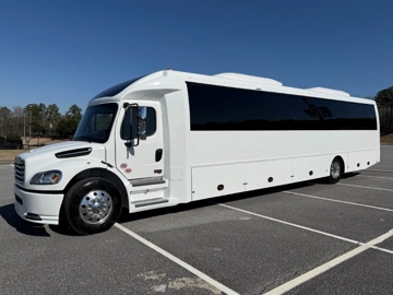 Picture of 2026 Freightliner Summit Coach Bus