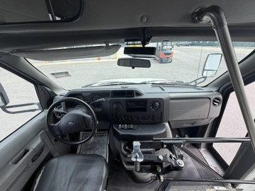 Picture of 2016 Ford E450 ADA Shuttle Bus