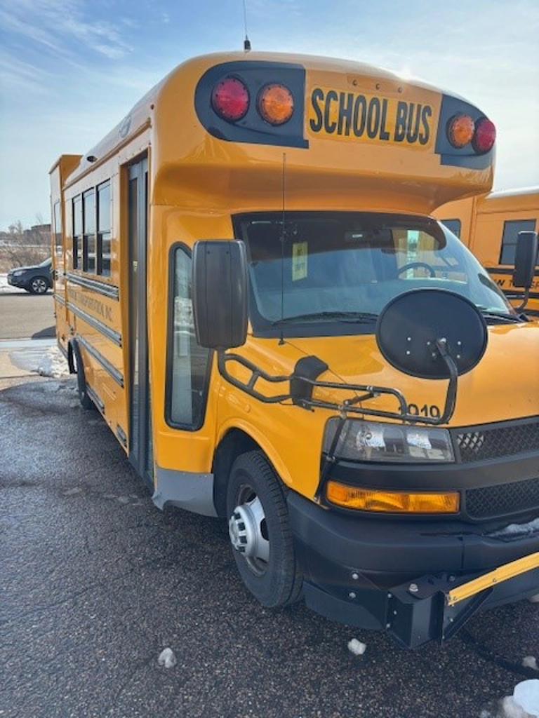 Picture of 2019 CHEVY StarCraft ADA Shuttle Bus